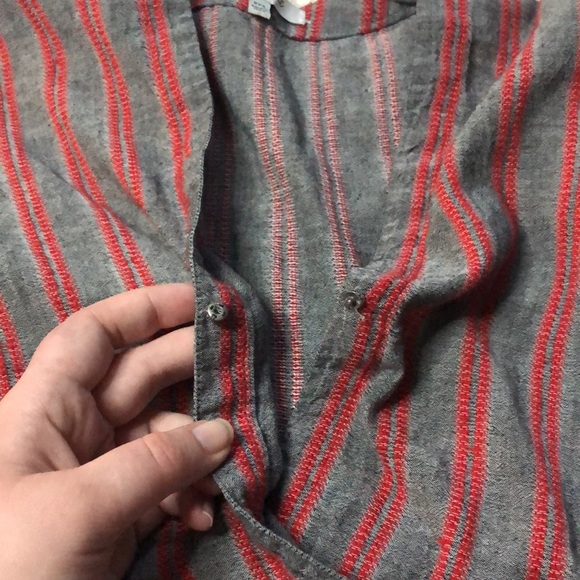 Madewell puffy 3/4 sleeve blouse with peplum - Picture 6 of 9